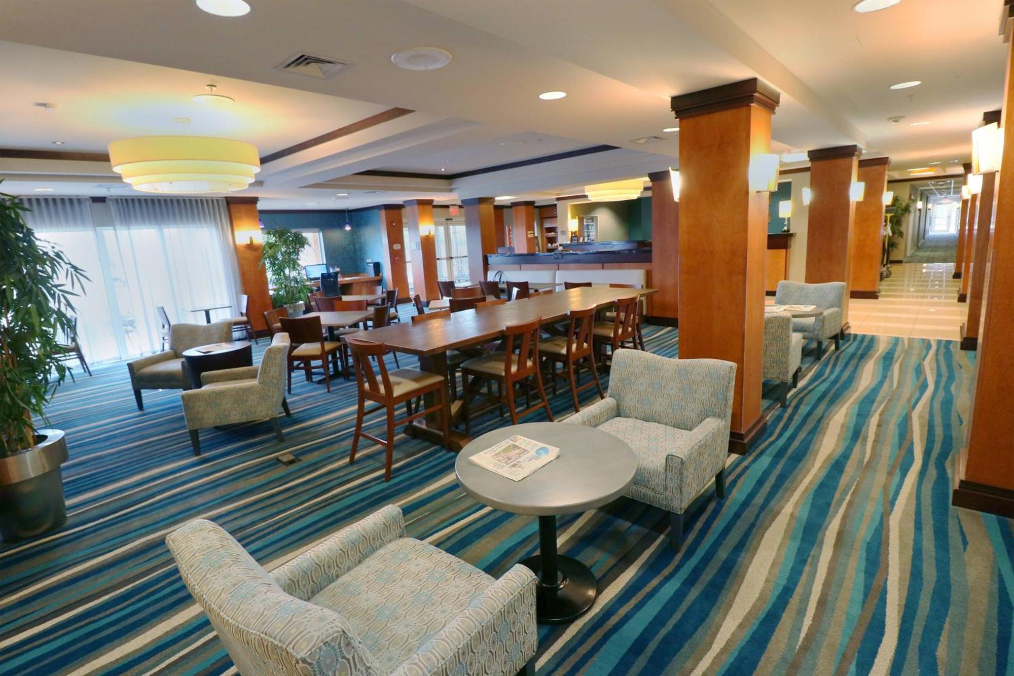 Fairfield Inn&Suites Des Moines Airport Exterior foto